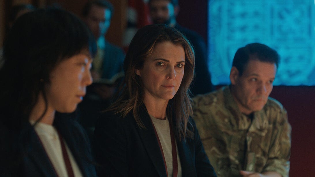 Ali Ahn and Keri Russell, The Diplomat