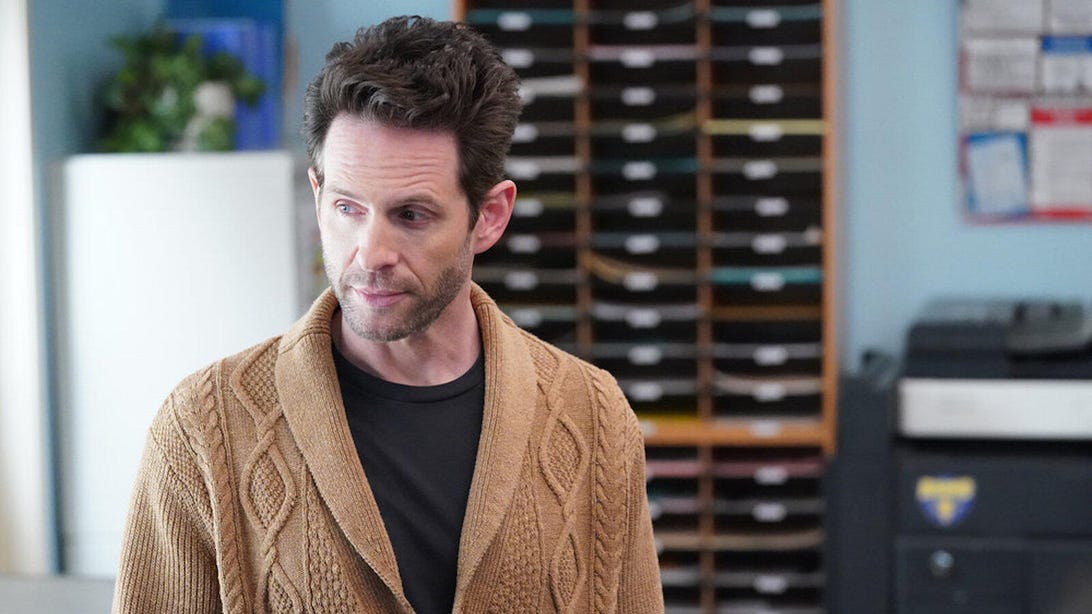 Glenn Howerton, A.P. Bio